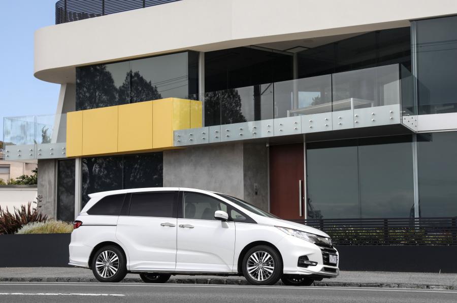  Honda Odyssey VTi-L 2017 года  (AU) (фото 4 из 46)